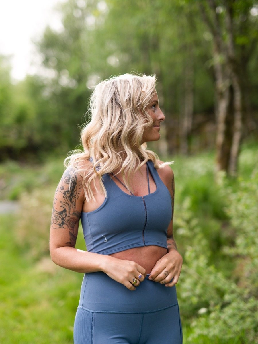 Nike Yoga Sports Bra Diffused Blue/ Obsidian Mist