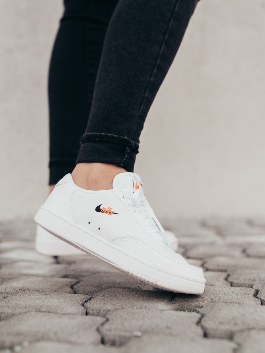 Nike Court Vintage Premium White/Black/Total Orange