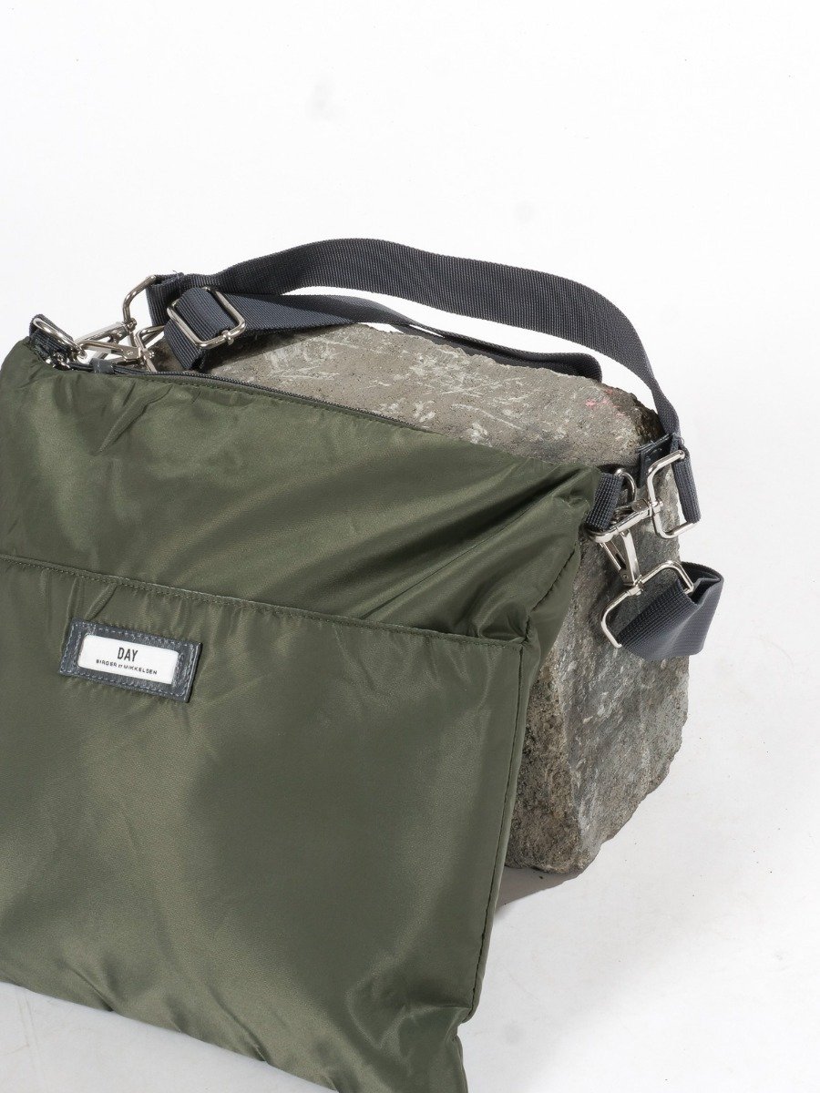 DAY ET Day Gweneth Practic Hobo Four Leaf Clover Green