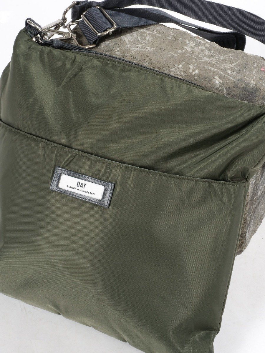 DAY ET Day Gweneth Practic Hobo Four Leaf Clover Green