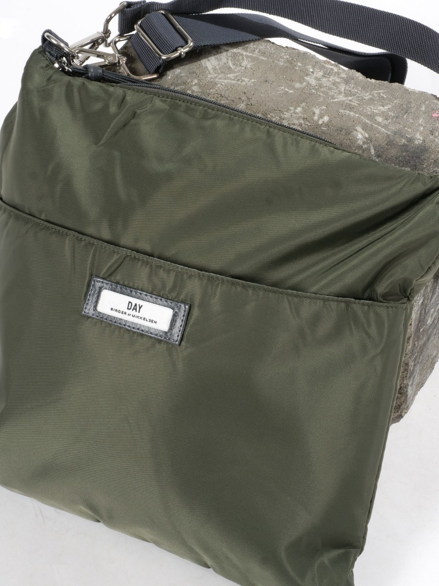 DAY ET Day Gweneth Practic Hobo Four Leaf Clover Green