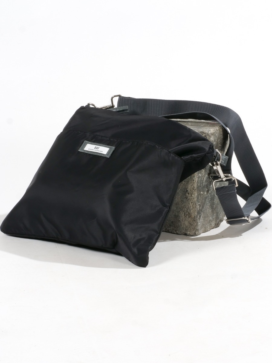 DAY ET Day Gweneth Practic Hobo Black