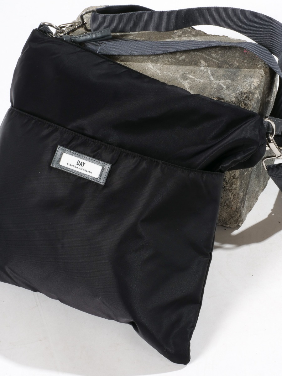 DAY ET Day Gweneth Practic Hobo Black