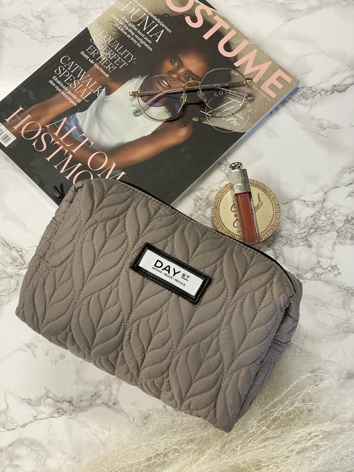 DAY ET Gweneth RE-Q Petal Beauty Moon Rock