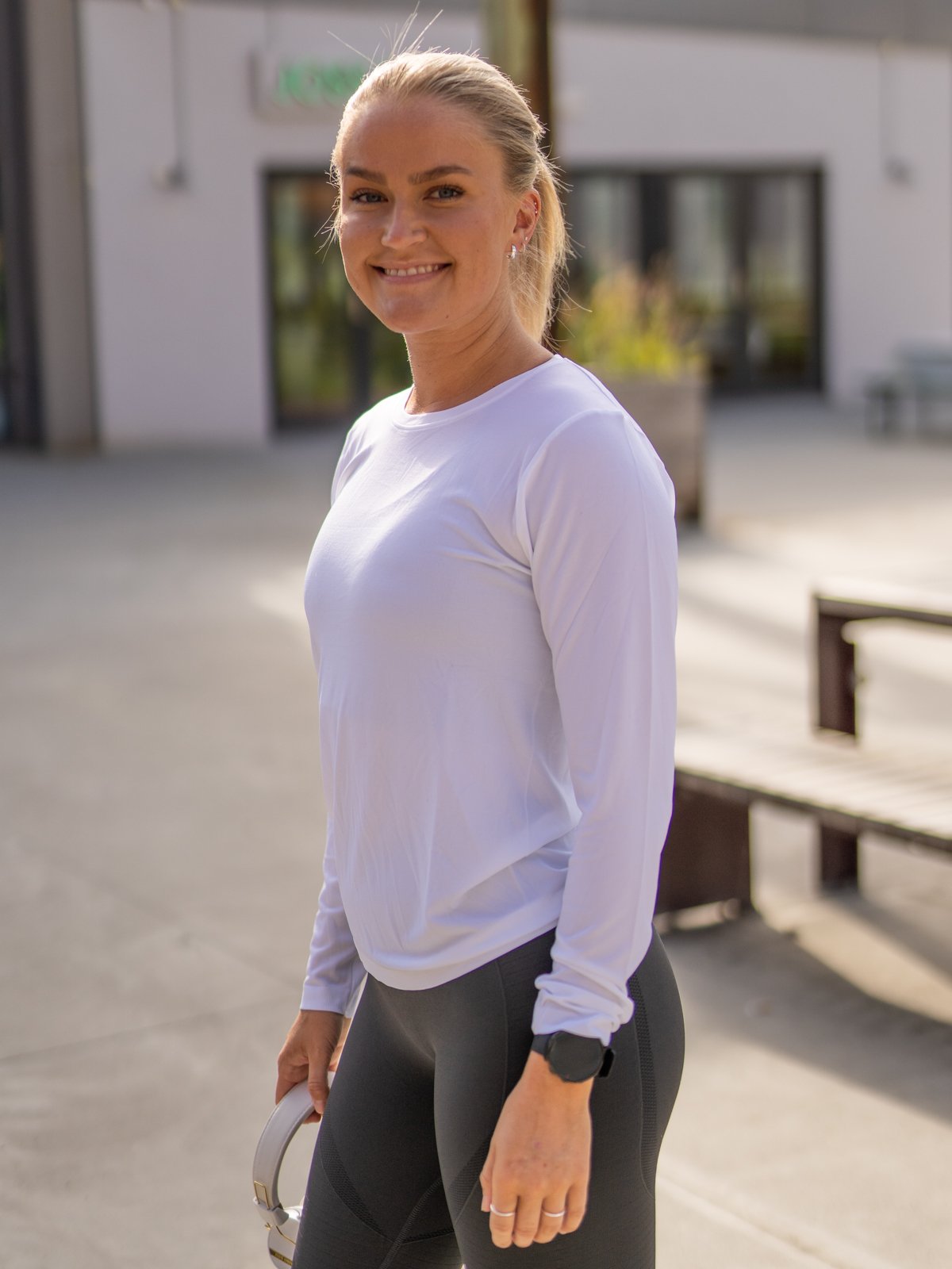 Athlecia Julee Loose Fit Seamless Long Sleeve Hvit