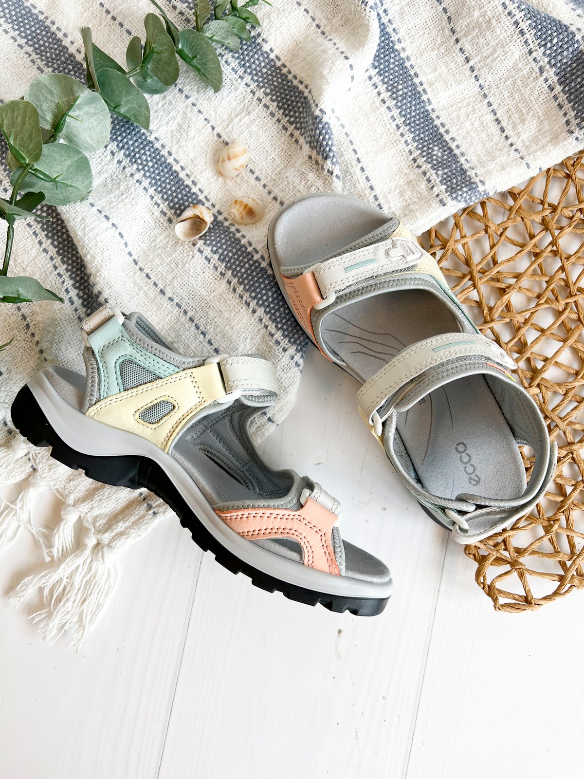 ECCO Offroad Flat Sandals Multicolor Shadow White