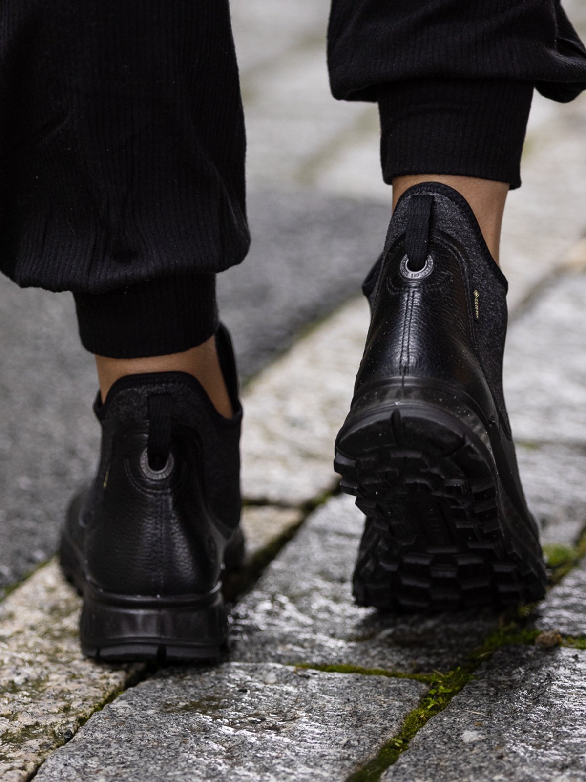 ECCO Exostrike Chelsea GoreTex Svart