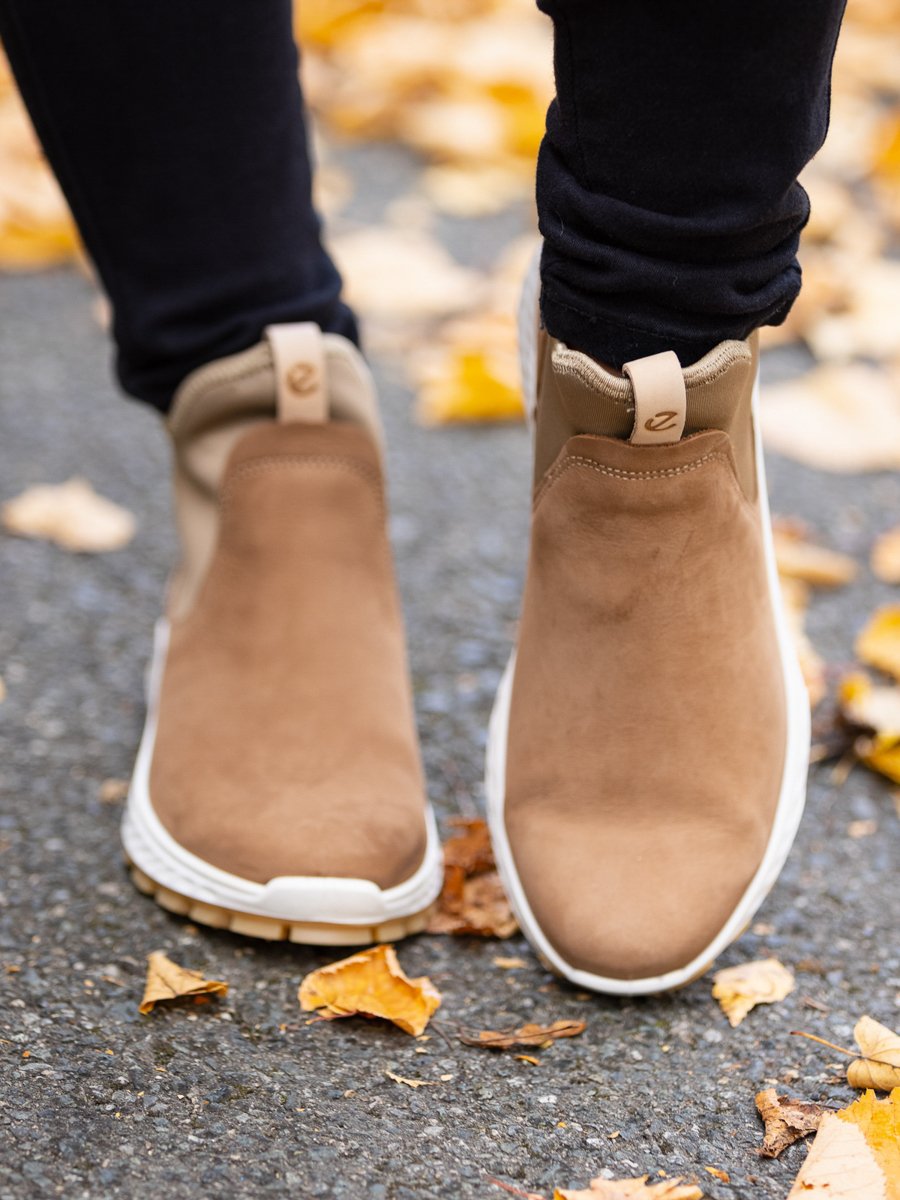 ECCO Exostrike Chelsea GoreTex Camel