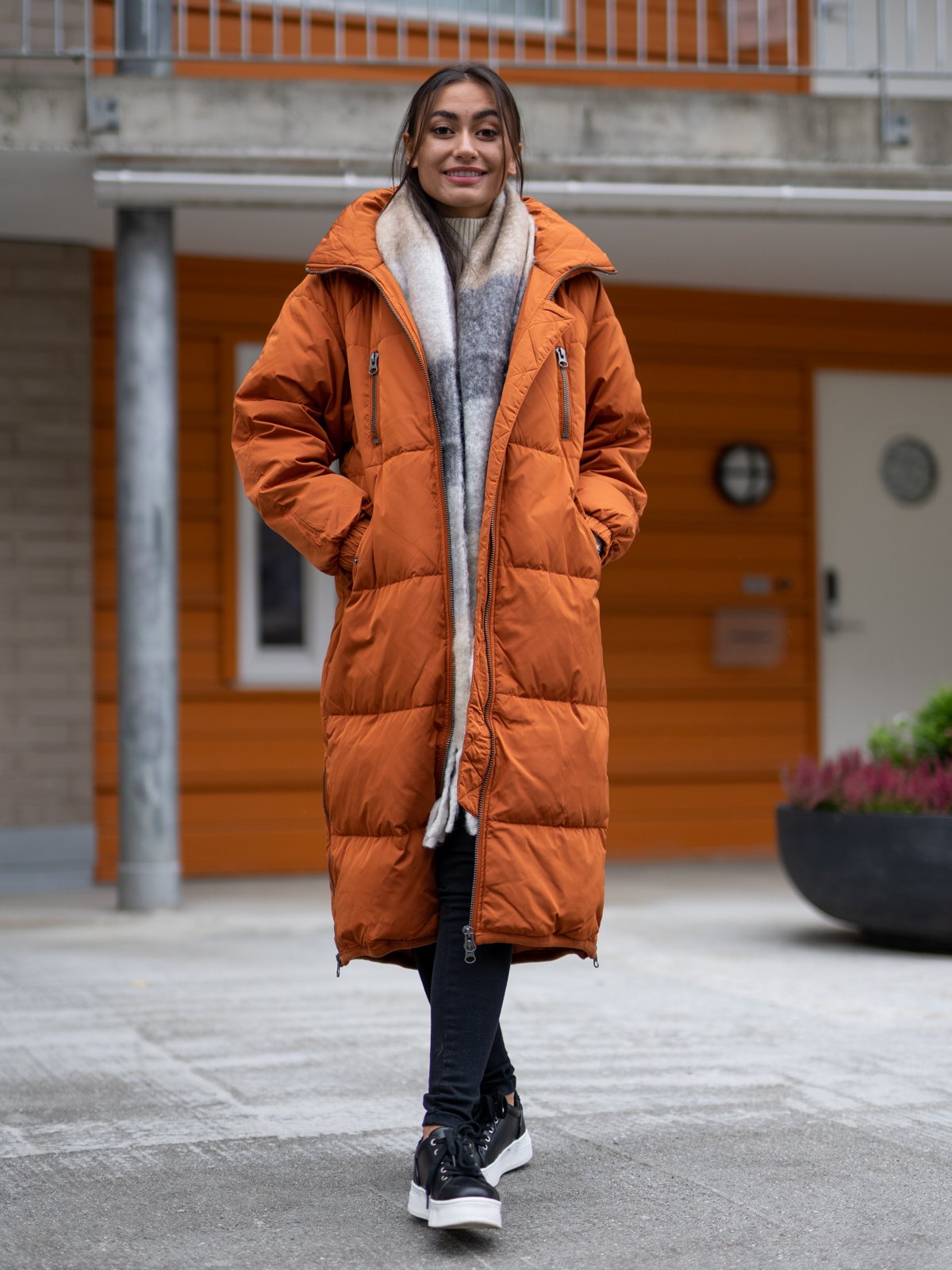 Ichi Bunala Down Jacket 2 Bombay Brown