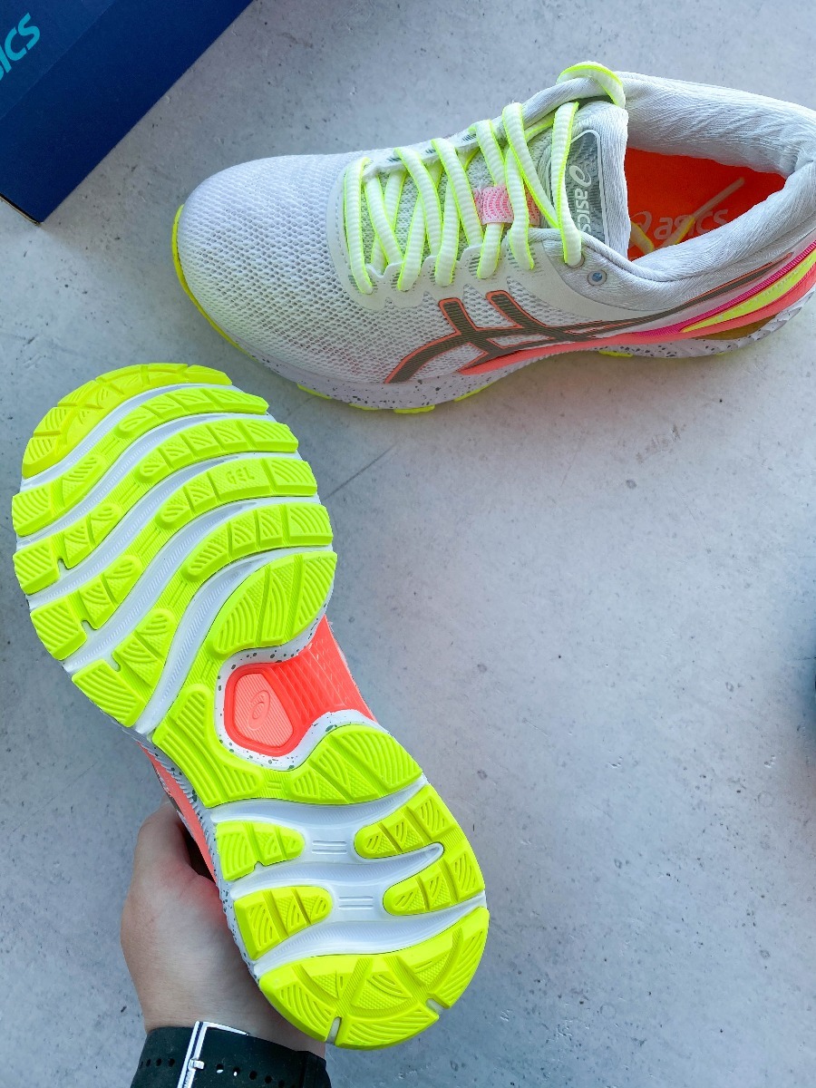 ASICS Gel-Nimbus 22 Lite-Show White/ Sun Coral