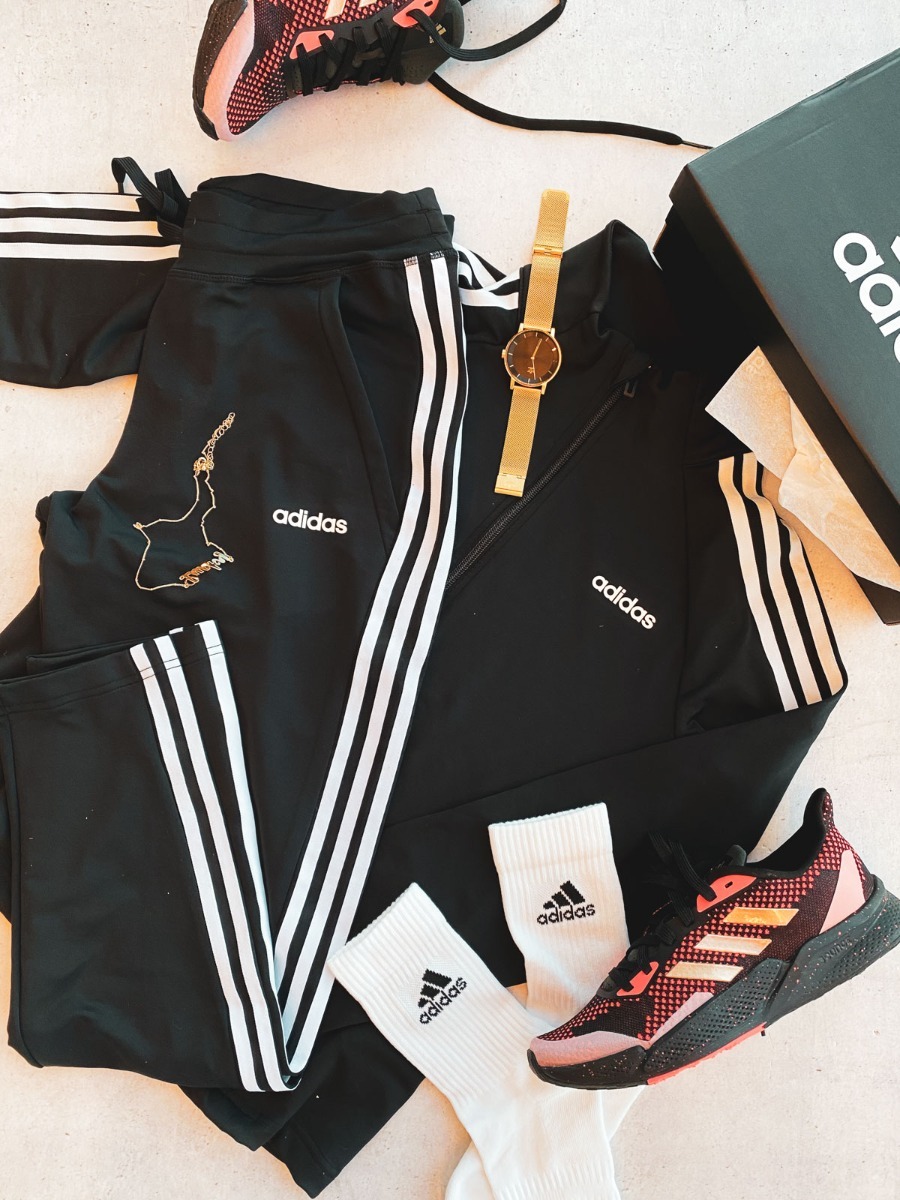adidas 3 stripes Designed to Move Sport Track Top Black/ White