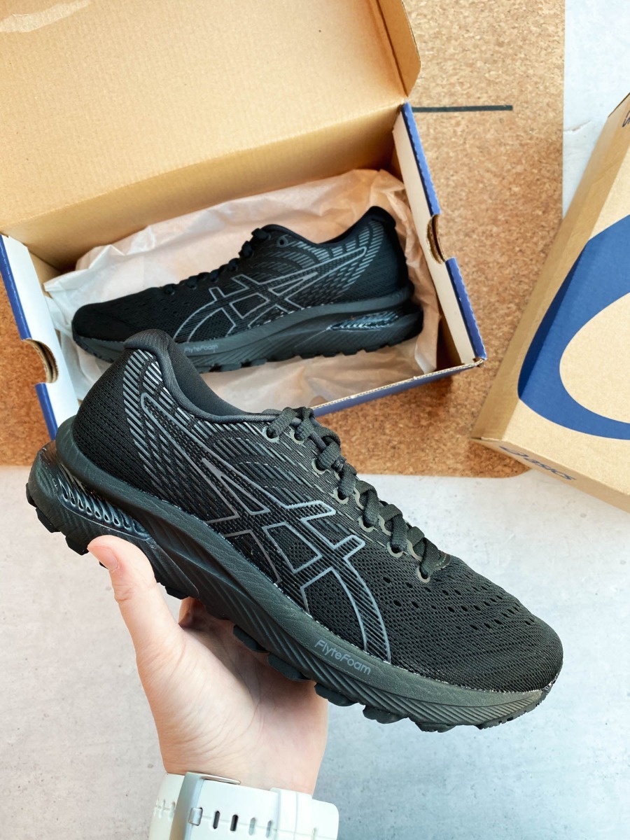 ASICS Gel-Cumulus 22 Black/ Carrier Grey