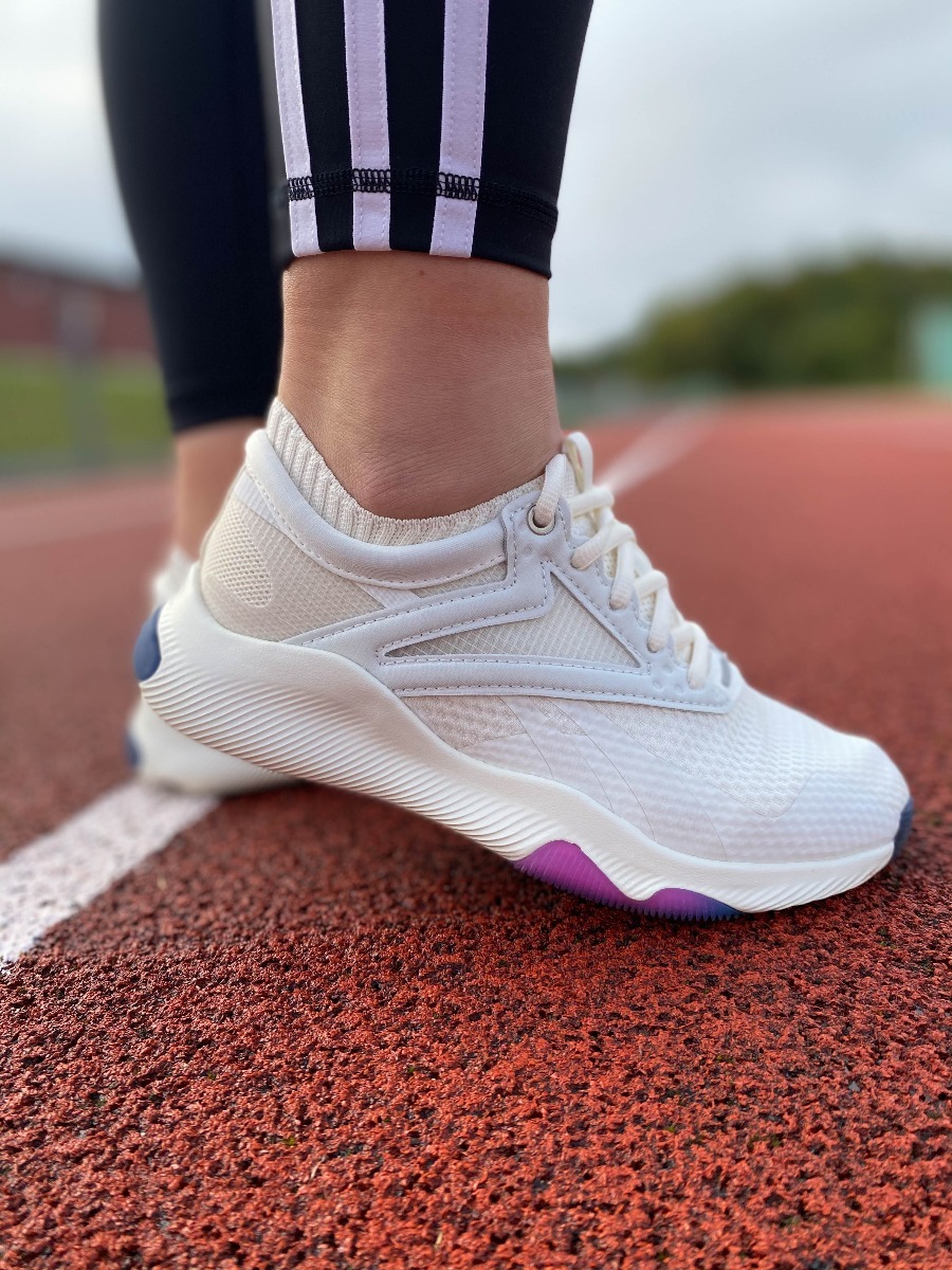 Reebok HIIT Chalk/ Alabaster/ Proud Pink