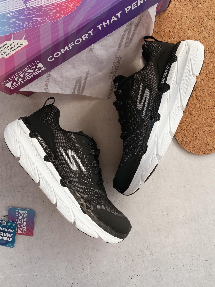 Skechers Max Cushion Black
