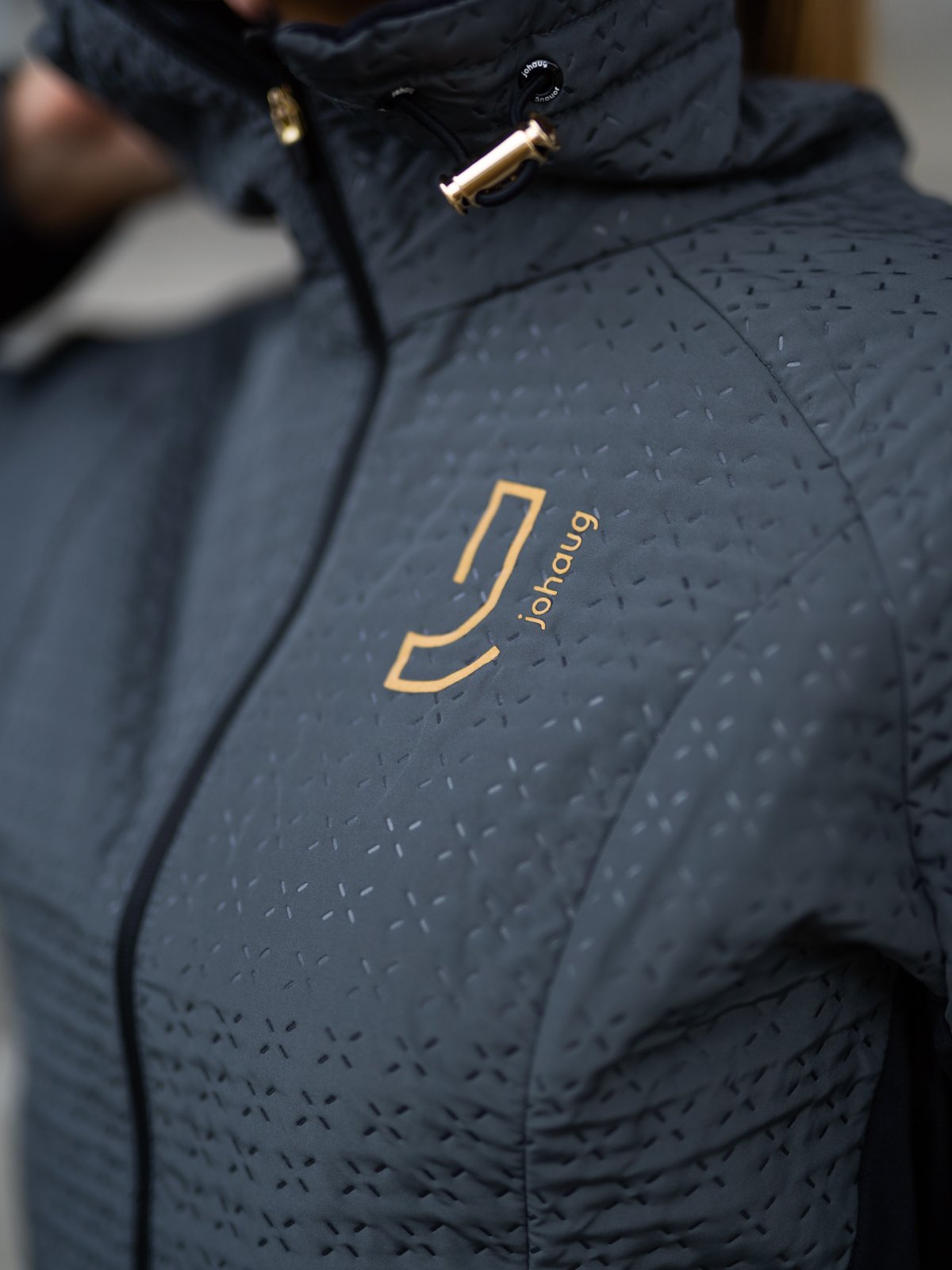 Johaug Avail Jacket Shadow
