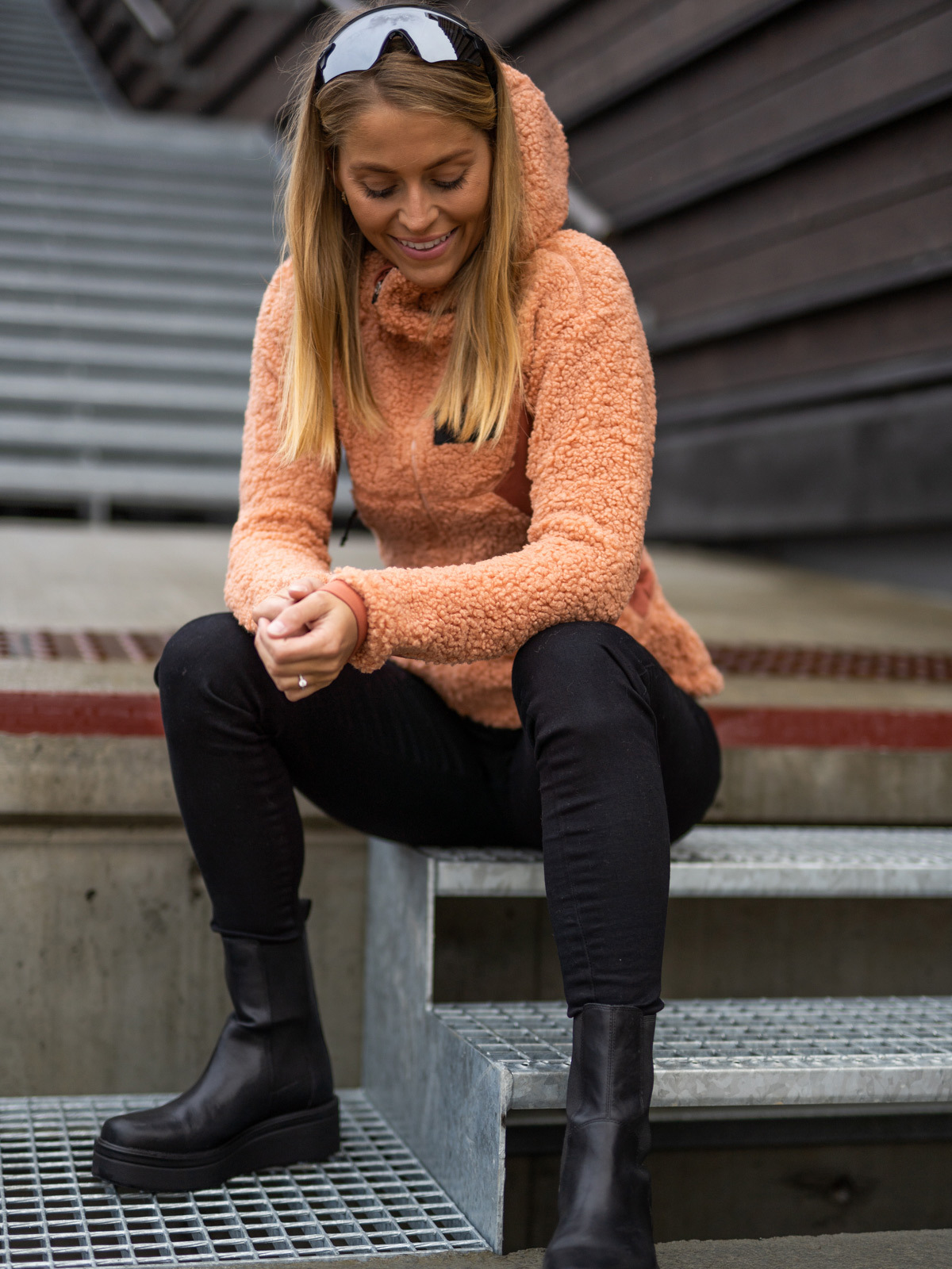 Johaug Zonal Hybrid Full Zip Hood 2.0 Dust