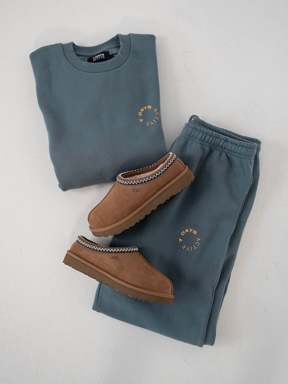 7 DAYS Active Organic Crewneck Stormy Weather