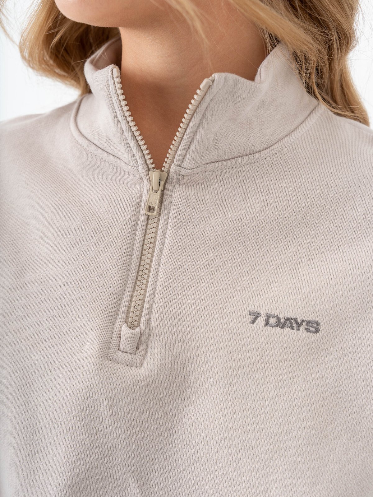 7 DAYS Active Organic Fitted Half Zip Silver Gray