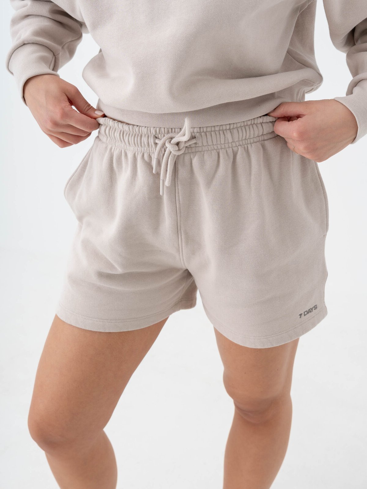7 DAYS Active Organic Sweatshorts Silver Gray
