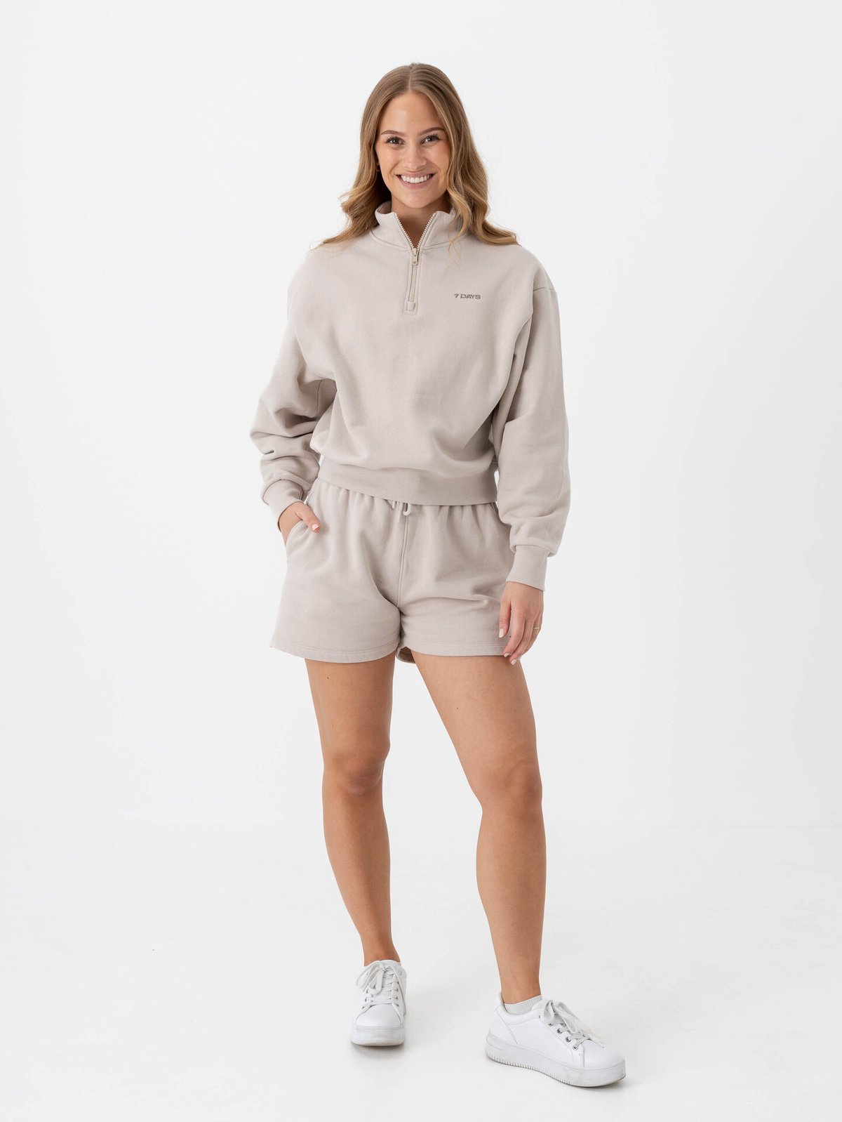 7 DAYS Active Organic Sweatshorts Silver Gray