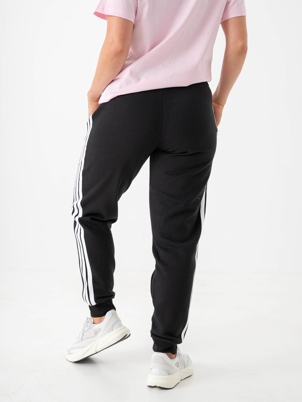 adidas 3-Stripes Fleece Slim Pant Black / White