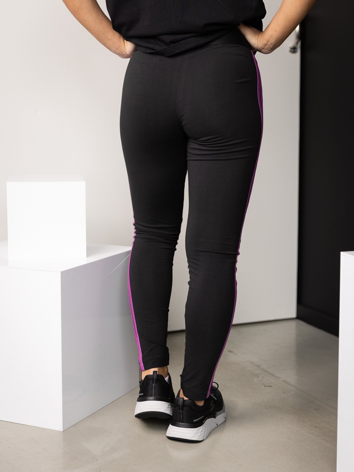 adidas 3-Stripes Legging Black / Semi Pulse Lilac