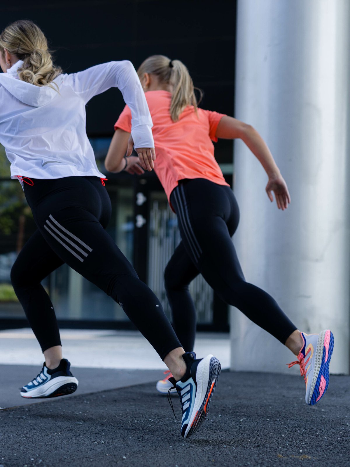 adidas 4DFWD 2 Coral Fusion / Cloud White / Acid Orange