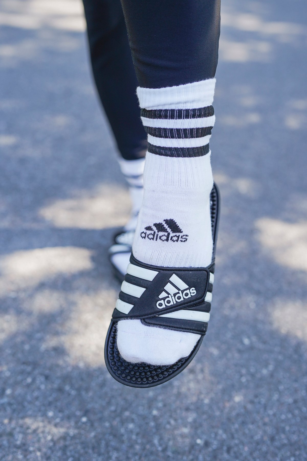 adidas Adissage Slipper Core Black / Cloud White