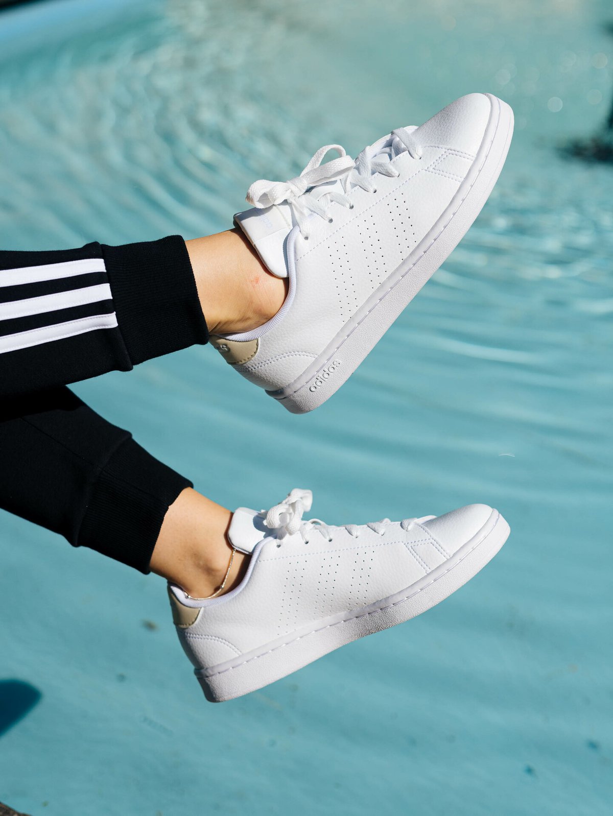 adidas Advantage Hvit