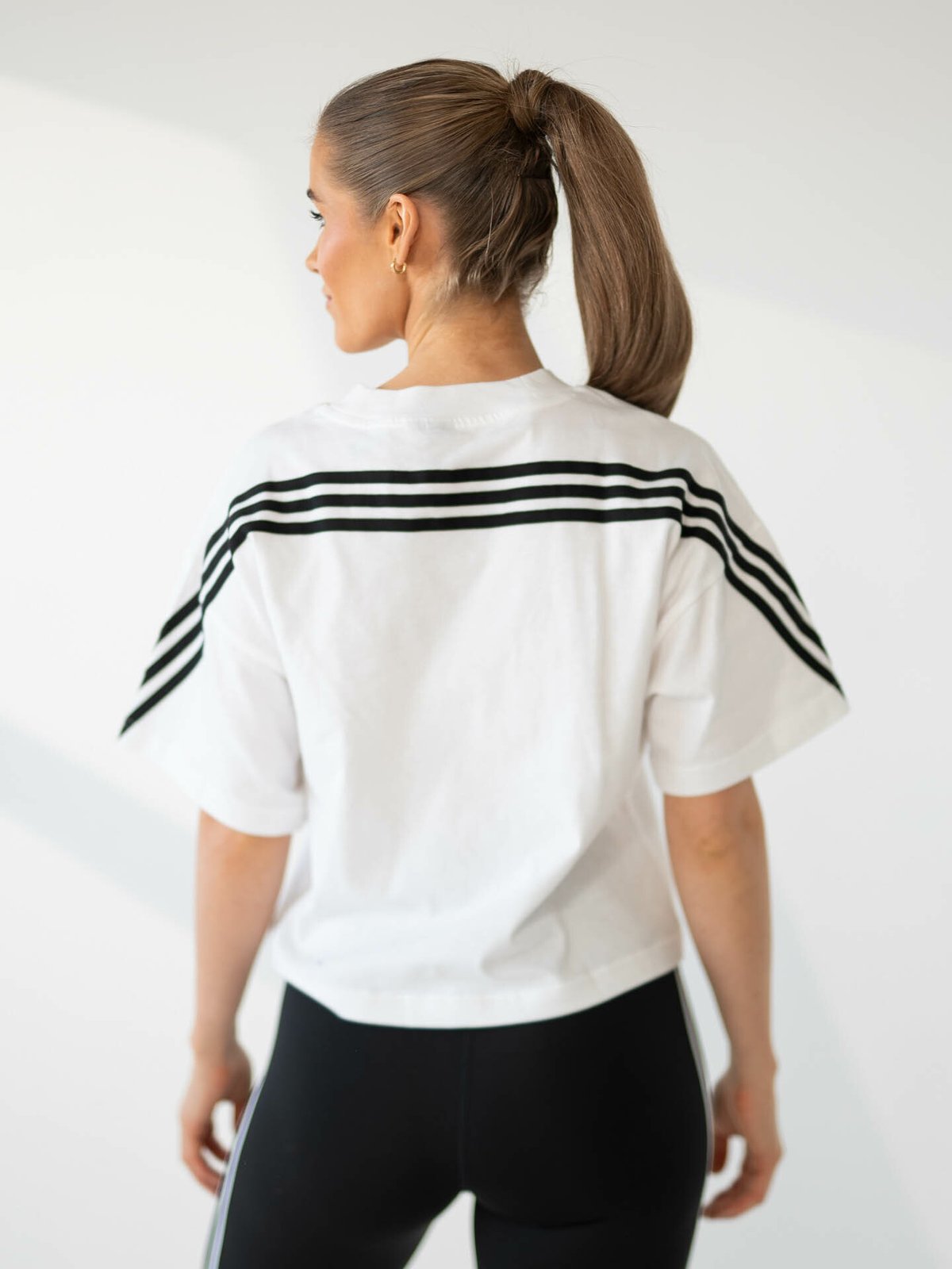 adidas Future Icons 3-Stripes Tee Hvit