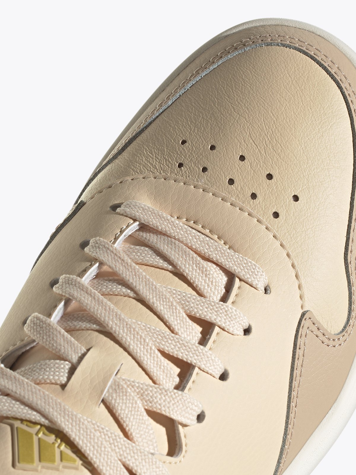 adidas Kantana Sand Strata / Magic Beige / Gold Metallic