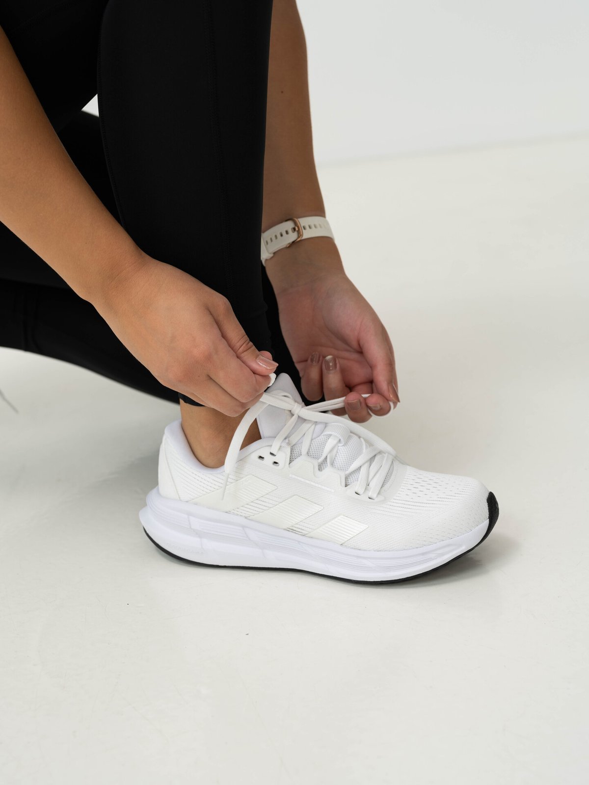 adidas Questar 3 Footwear white/Core black