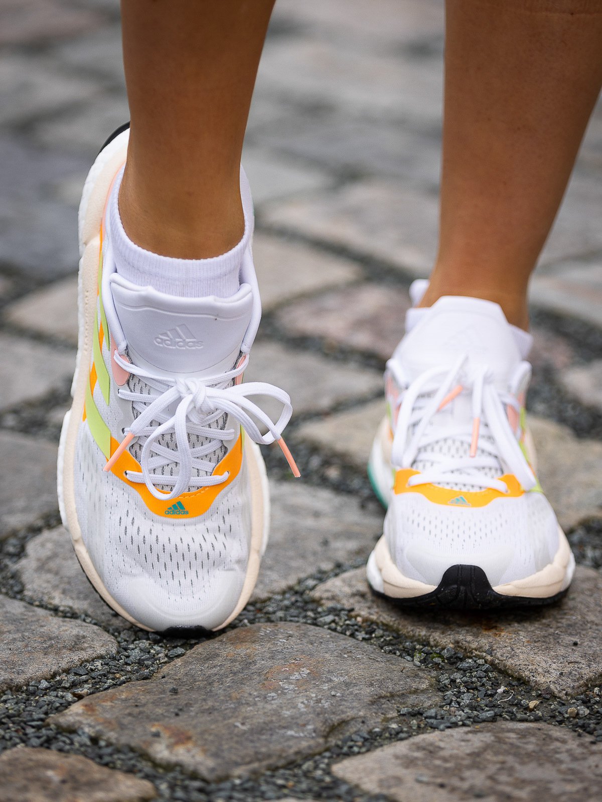 adidas Solar Boost 4 Cloud White / Pulse Lime / Light Flash Orange
