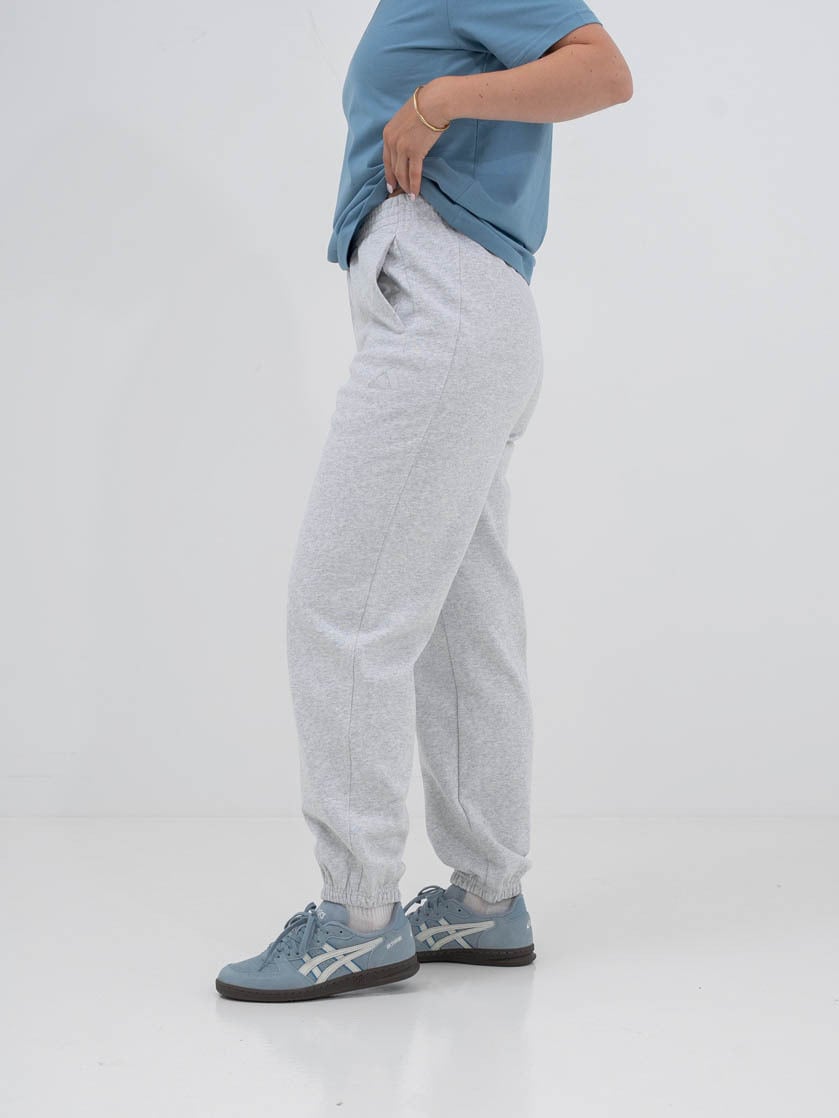 adidas Kit Small Logo Regular Cuffed Pants Grey