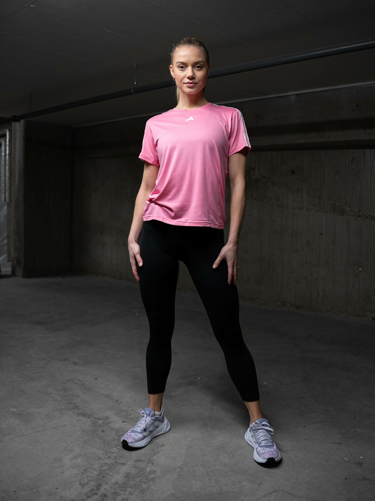 adidas Training Essential 3-Stripes Tee Bliss Pink F22 / White
