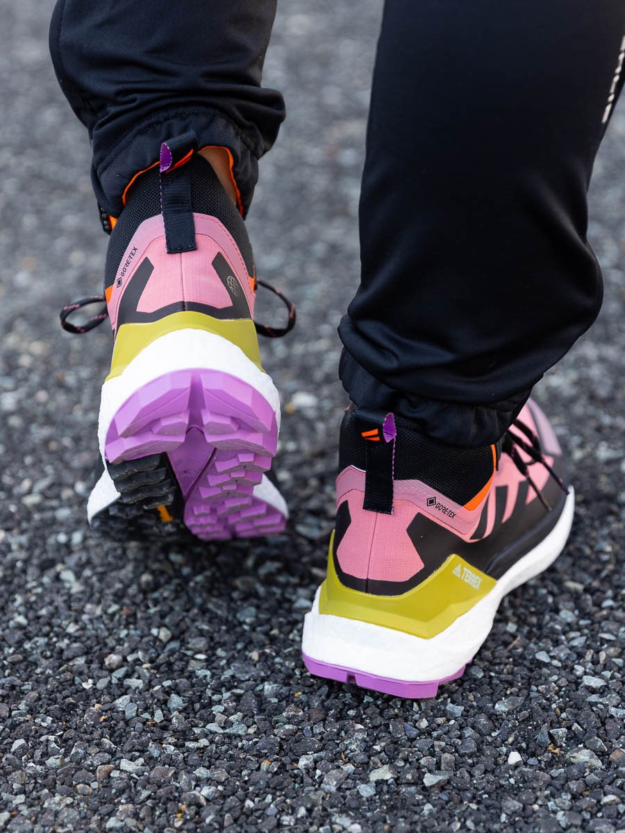 adidas Terrex Free Hiker 2 GTX Wonder Red / Core Black / Pulse Lilac
