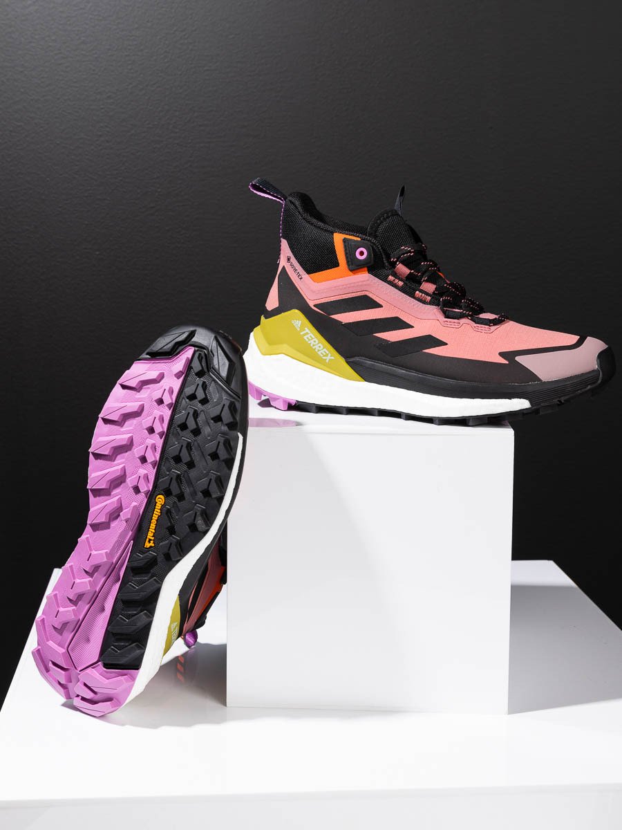 adidas Terrex Free Hiker 2 GTX Wonder Red / Core Black / Pulse Lilac