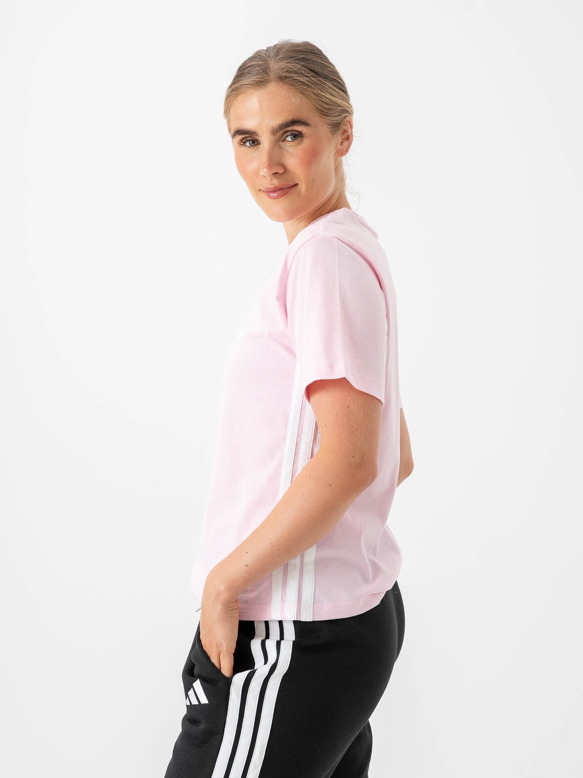 adidas 3-Stripes SJ Tee Rosa