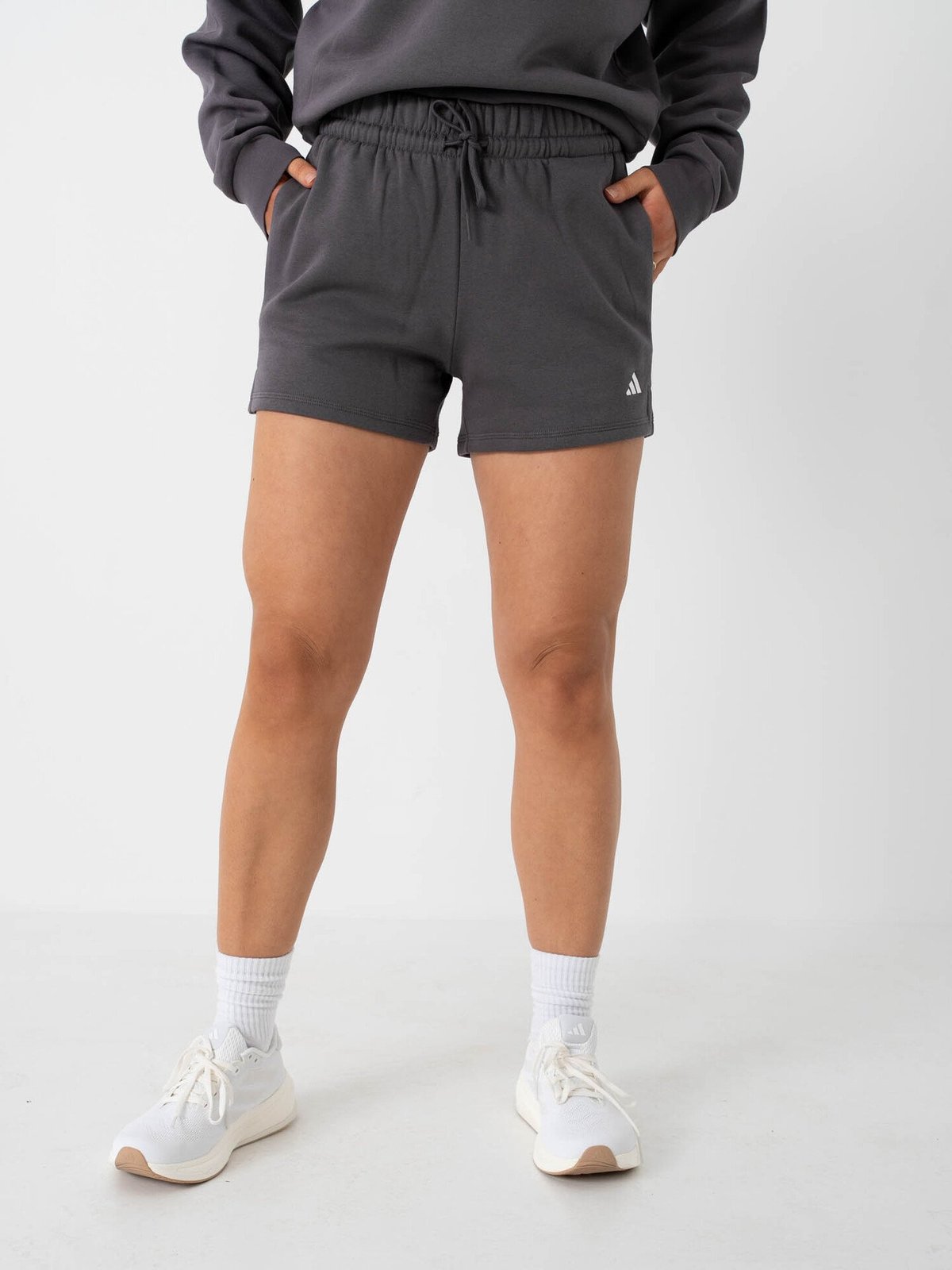adidas Small Logo Feel Cozy Shorts Lilla