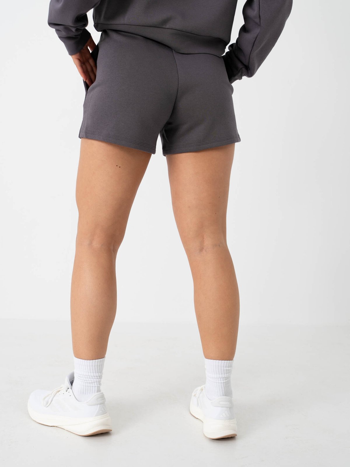 adidas Small Logo Feel Cozy Shorts Lilla