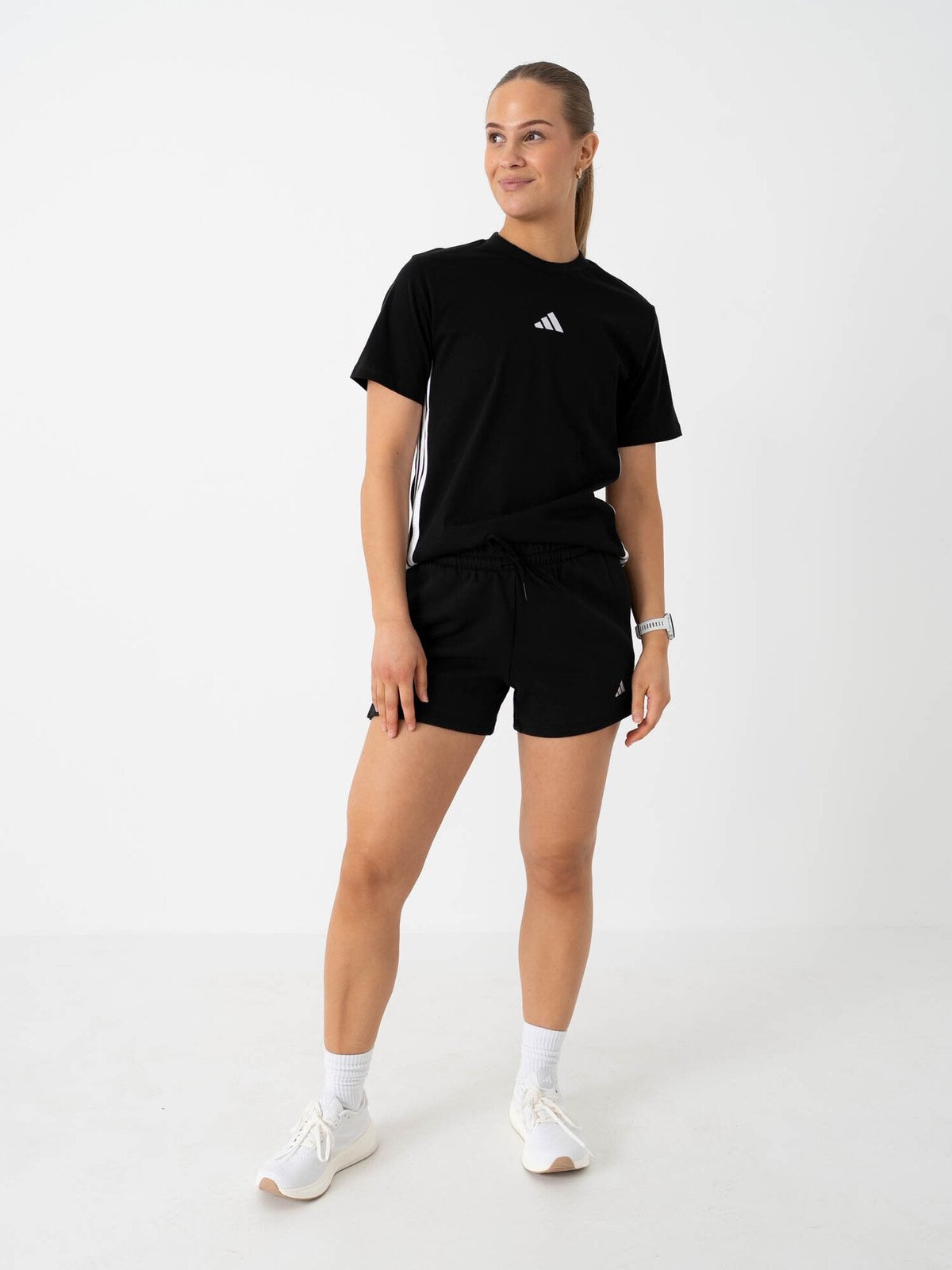 adidas Small Logo Feel Cozy Shorts Black / White