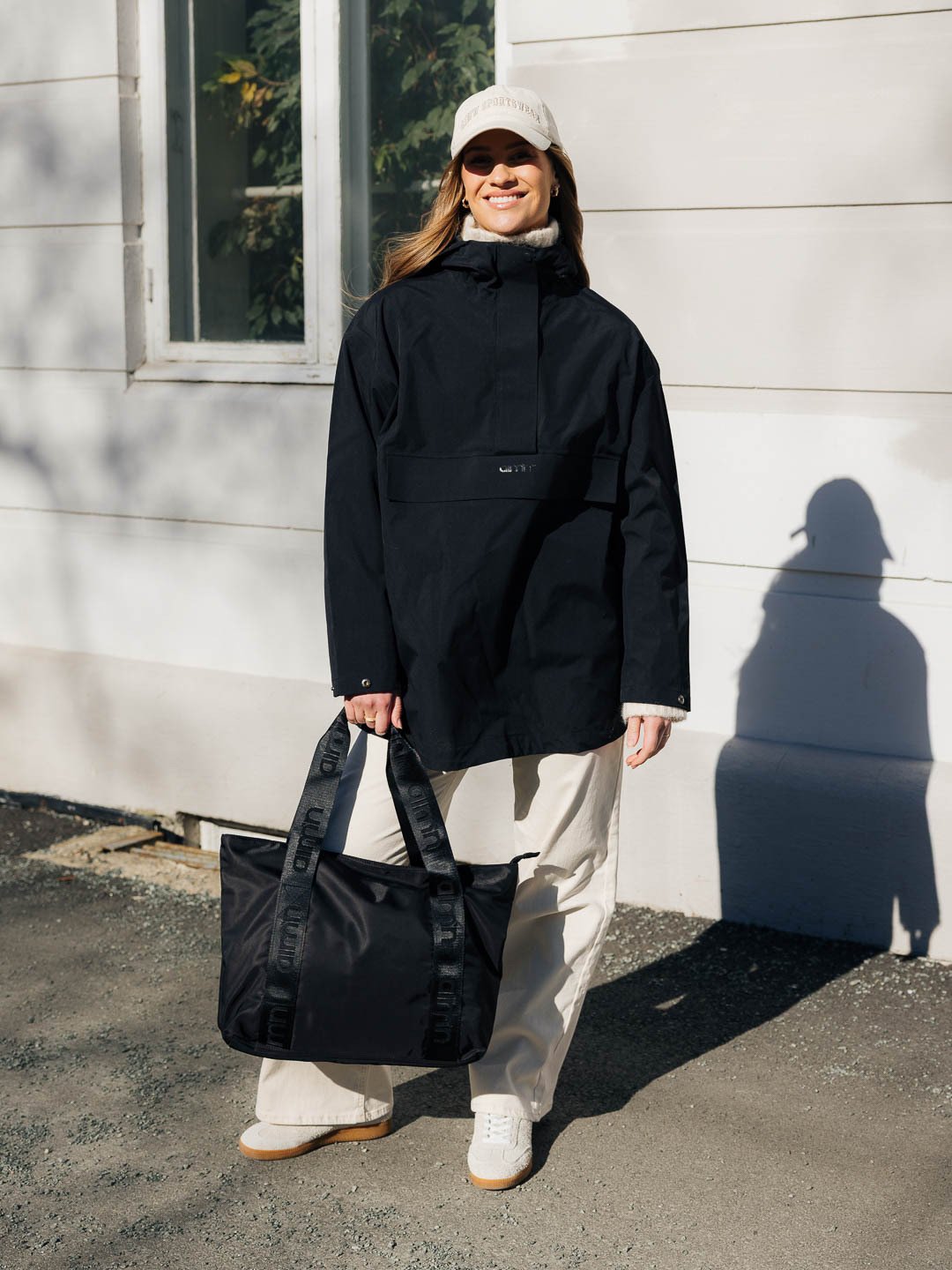 Aim'n Oversized Anorak Black