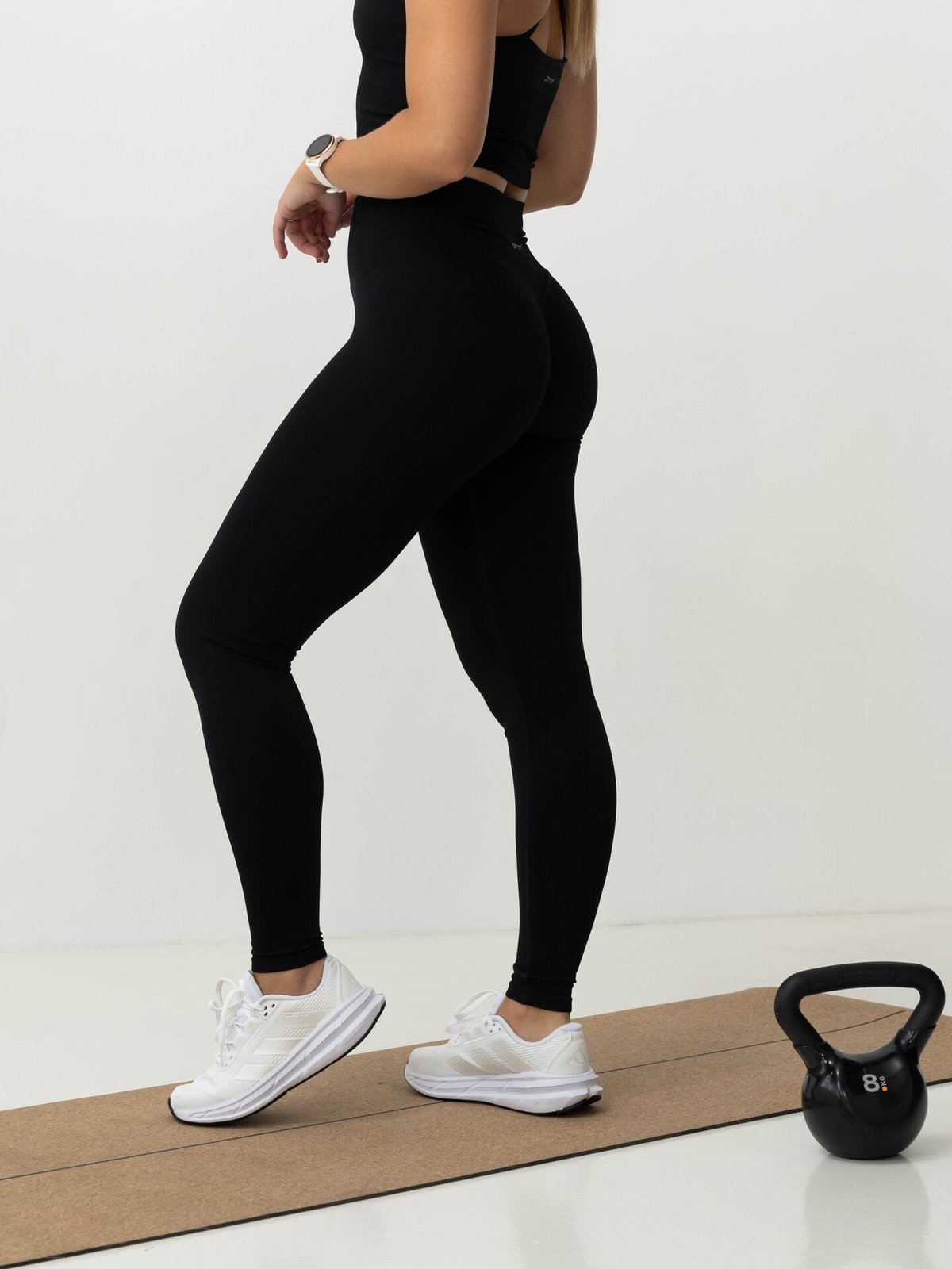 Aim'n Shape Seamless Tights Black