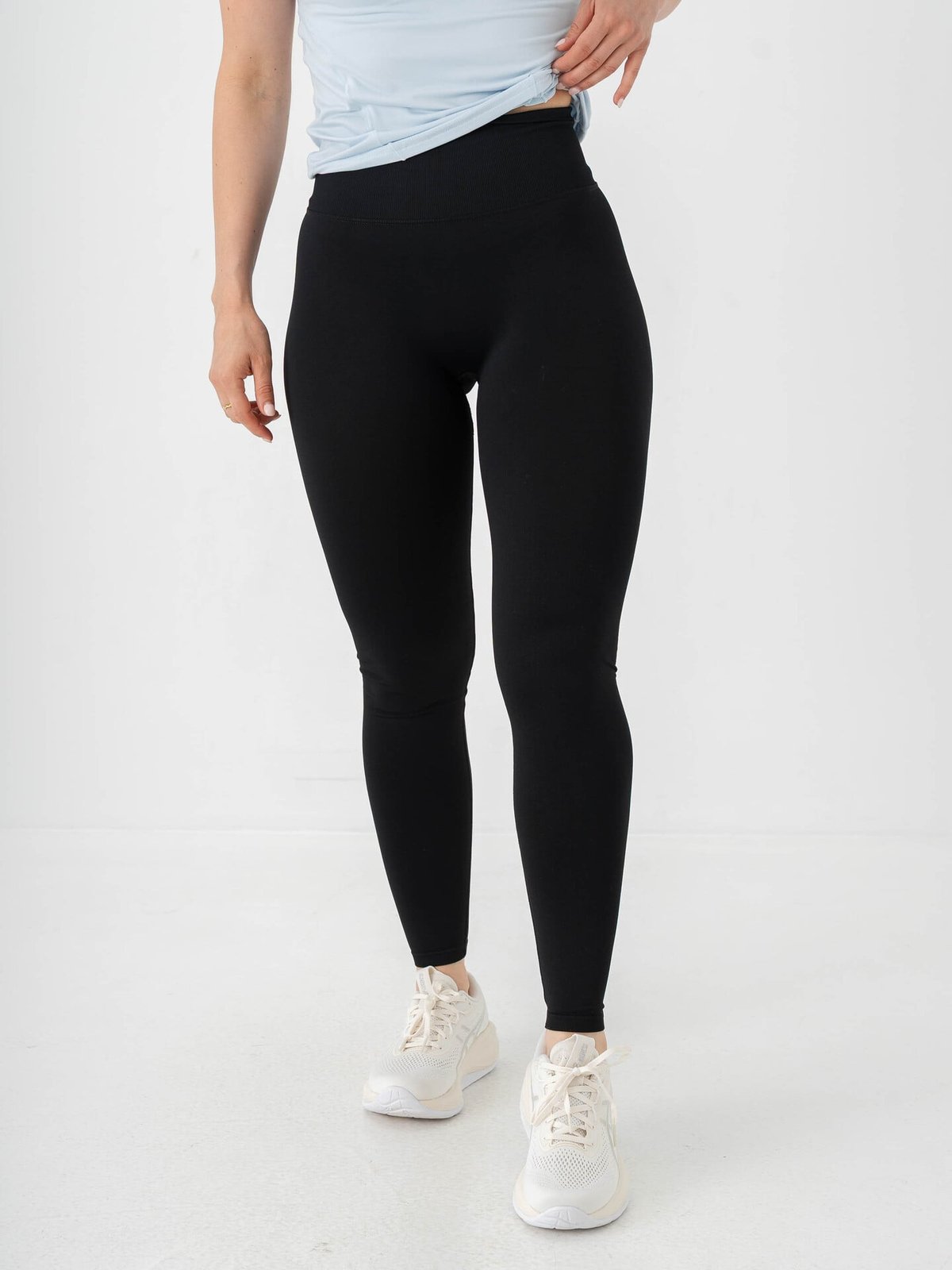 Aim'n Shape Seamless Tights Black