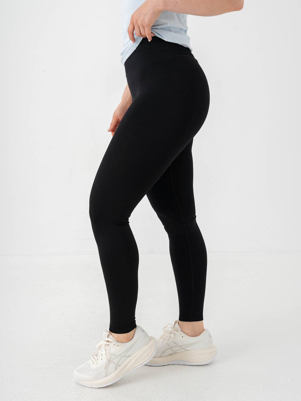 Aim'n Shape Seamless Tights Black