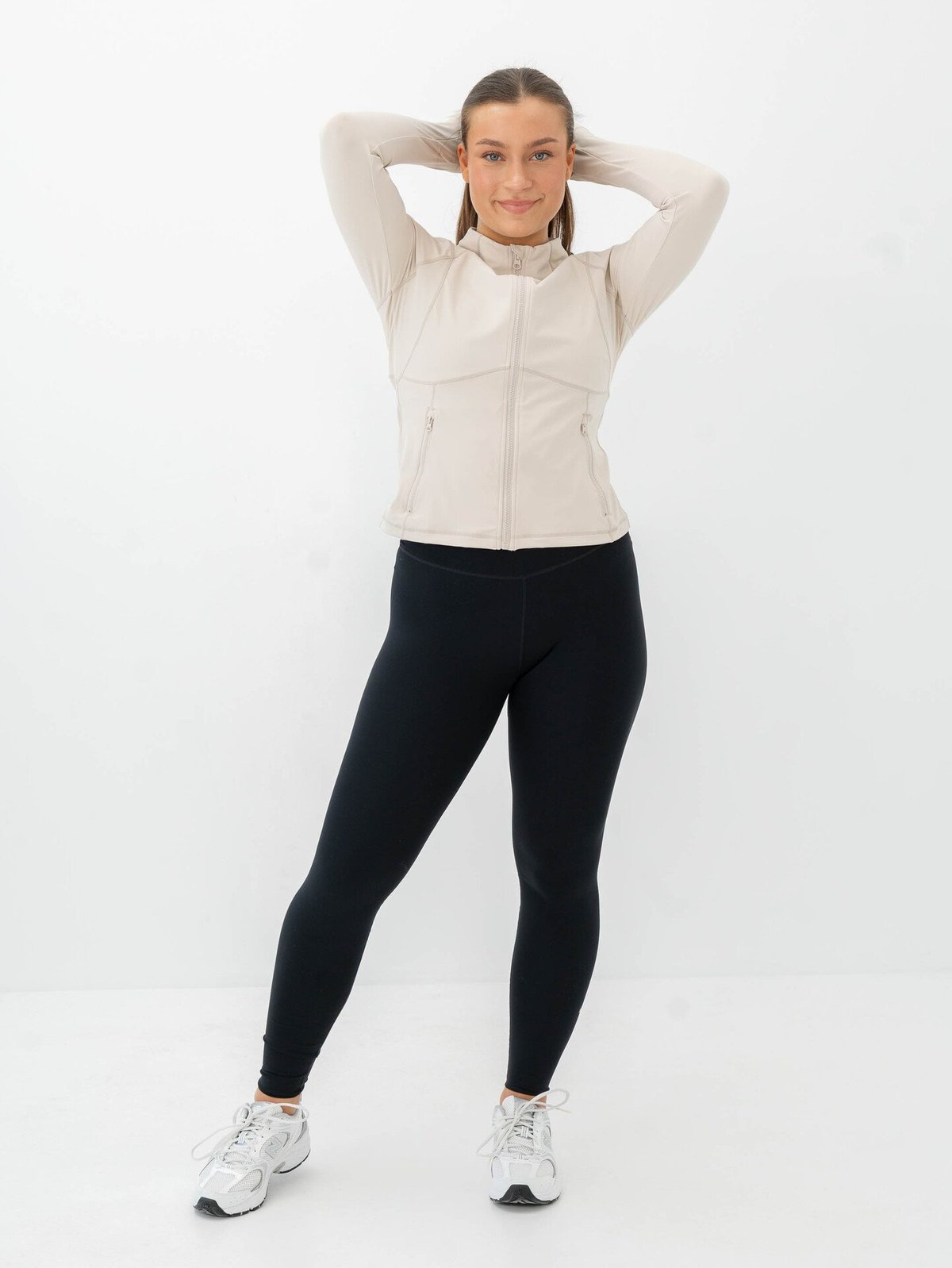 Aim'n Sculpting Zip Jacket Clay