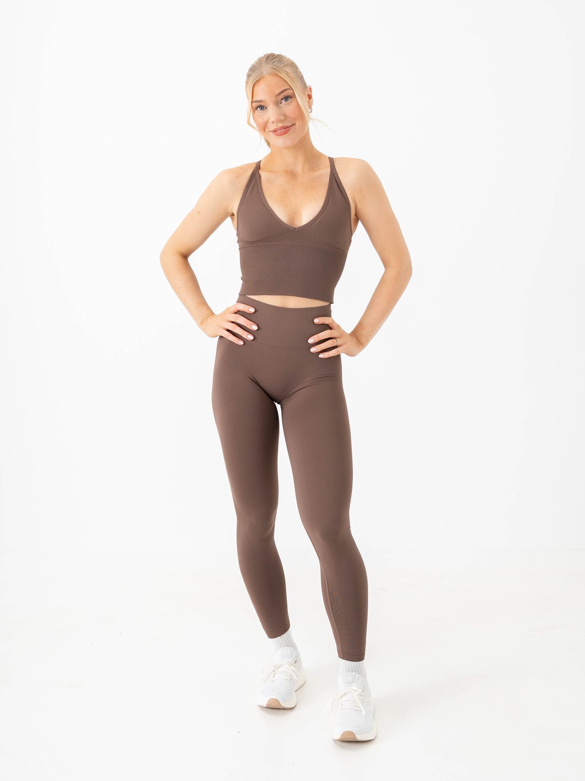 Aim'n Shape Seamless Cross Back Bralette Macchiato