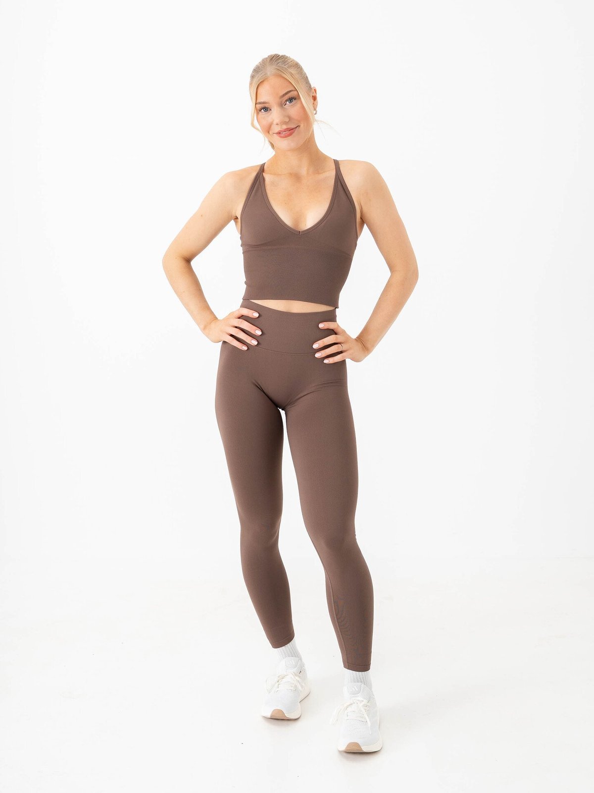 Aim'n Shape Seamless Cross Back Bralette Macchiato