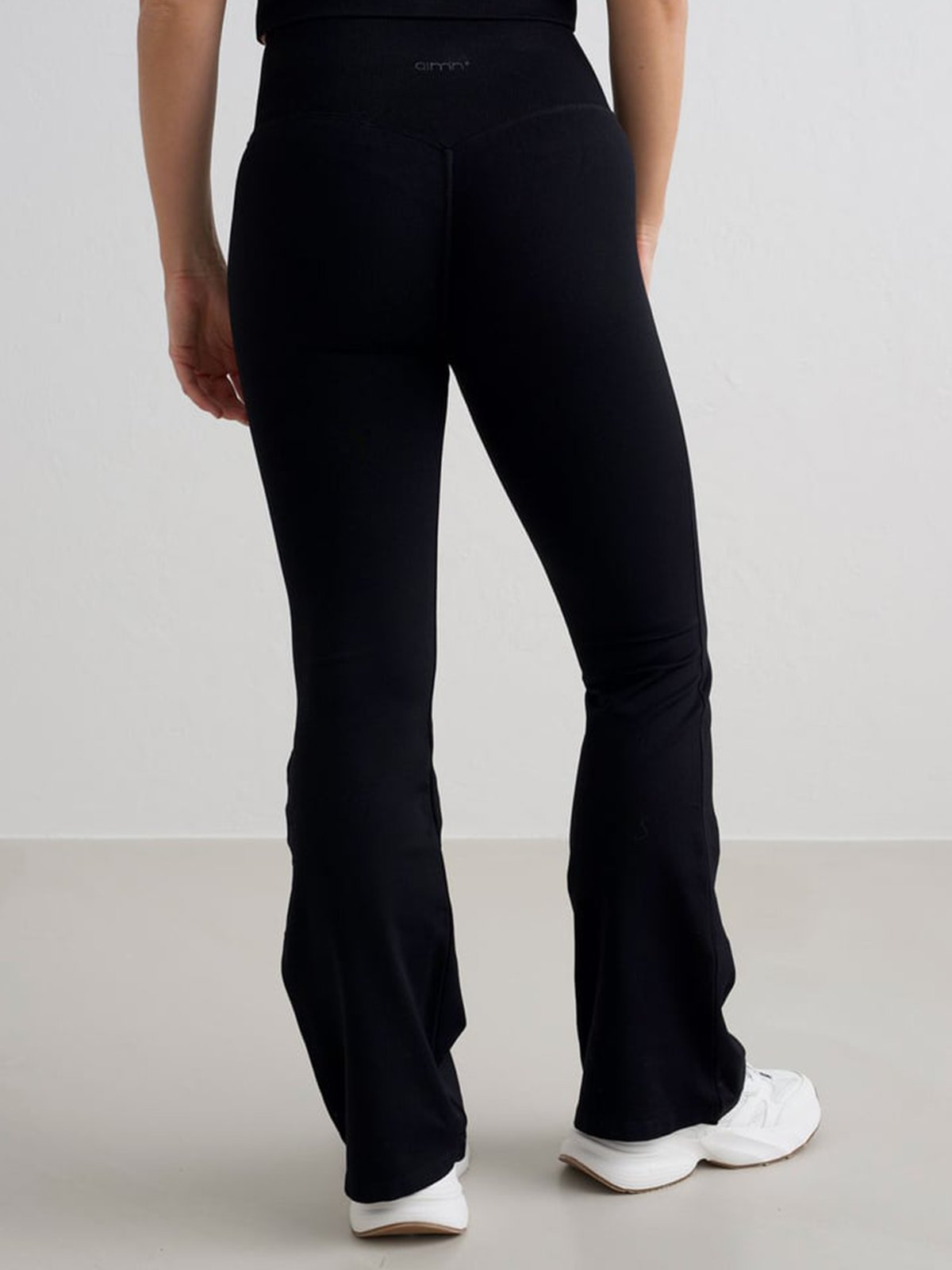 Aim'n Shape Seamless Flare Petite Tights Black