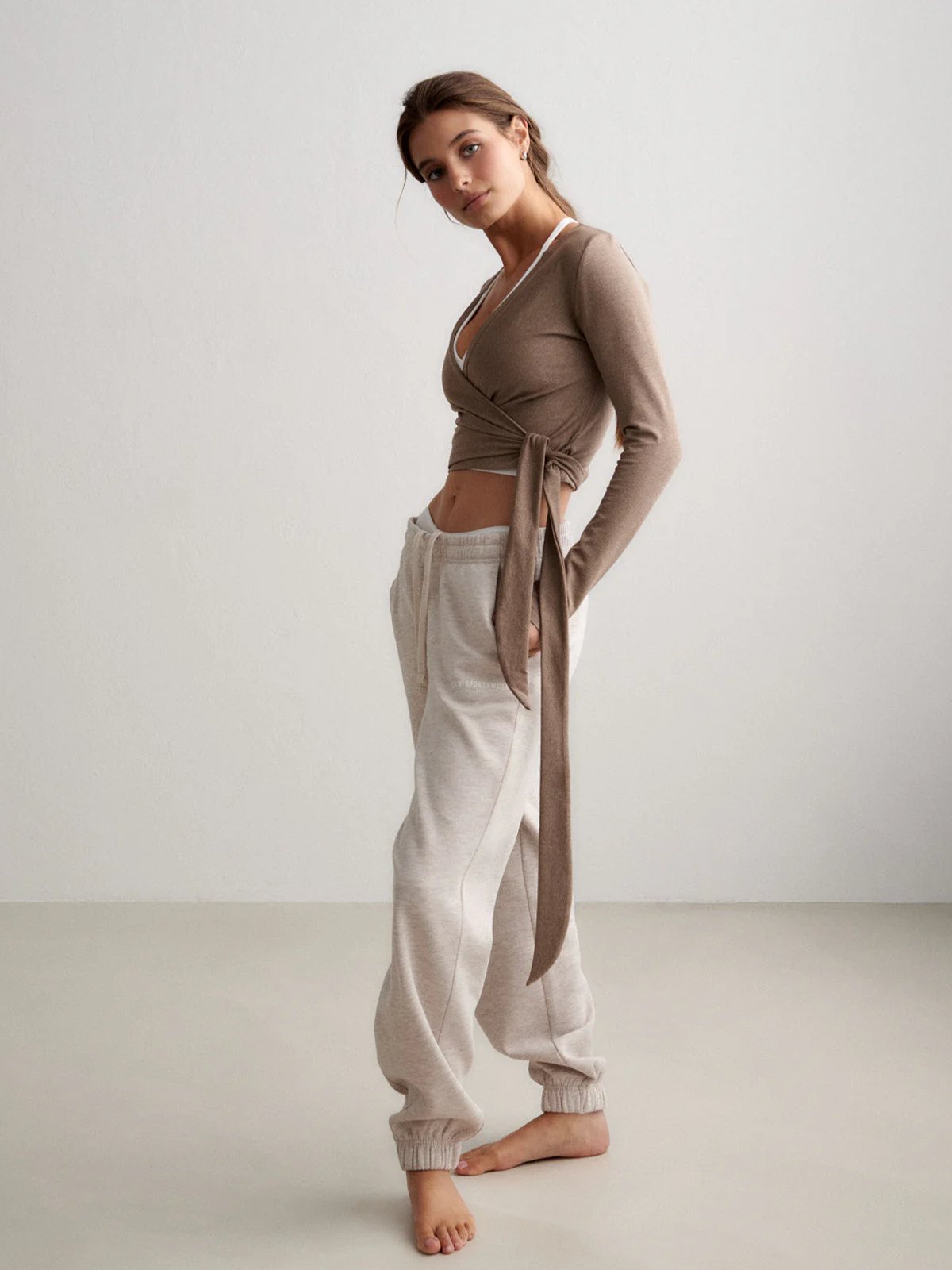 Aim'n Shape Seamless Wrap Top Espresso Melange